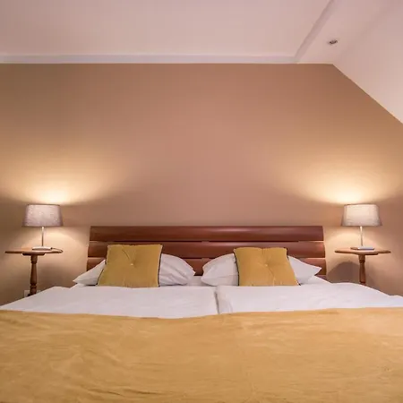 Apartman Old Town 3 Bedroom Presidential Loft *