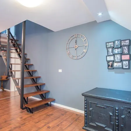 Apartman Old Town 3 Bedroom Presidential Loft *